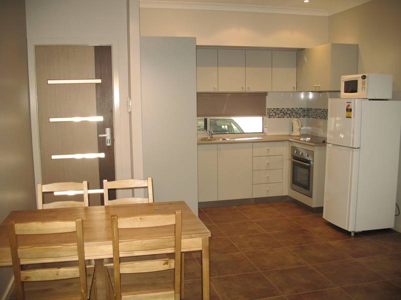 New Stylish Apartment Picture 3