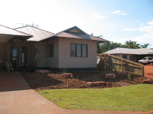 Great Home on Large Block Picture 1