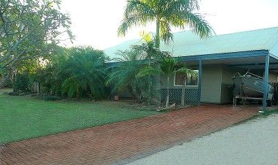 HUMBLE HOME - LARGE BLOCK! Picture HUMBLE HOME - LARGE BLOCK! Picture