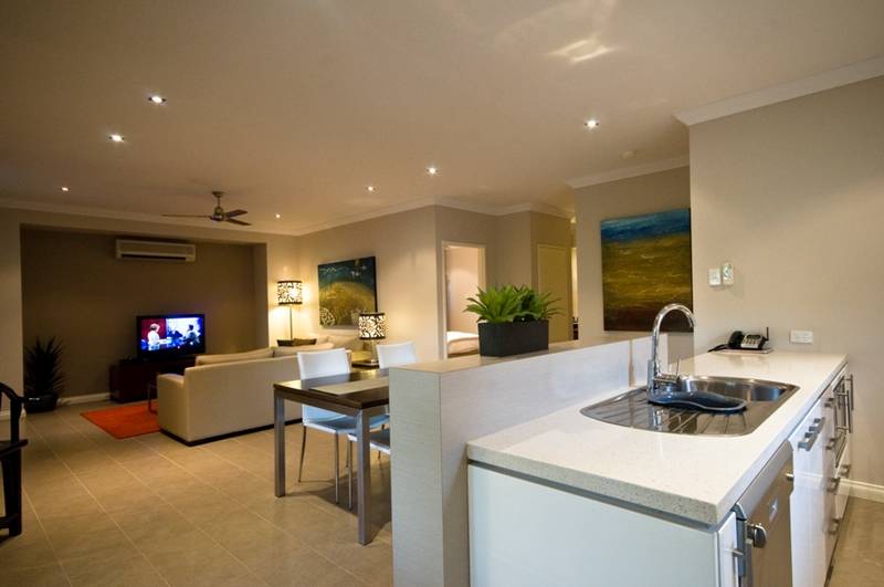 Wall to Wall Perfection Picture 2