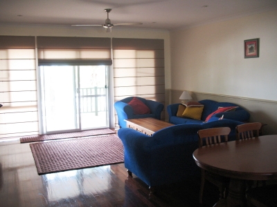 Live like a movie star Picture 2