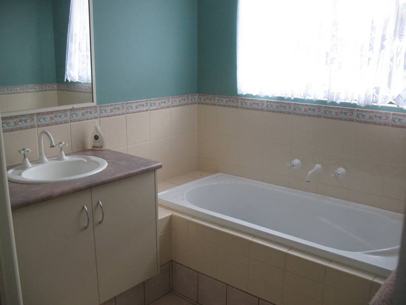 Family Home with a Pool! Picture 3