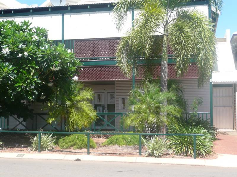 Commercial with a View Picture 1