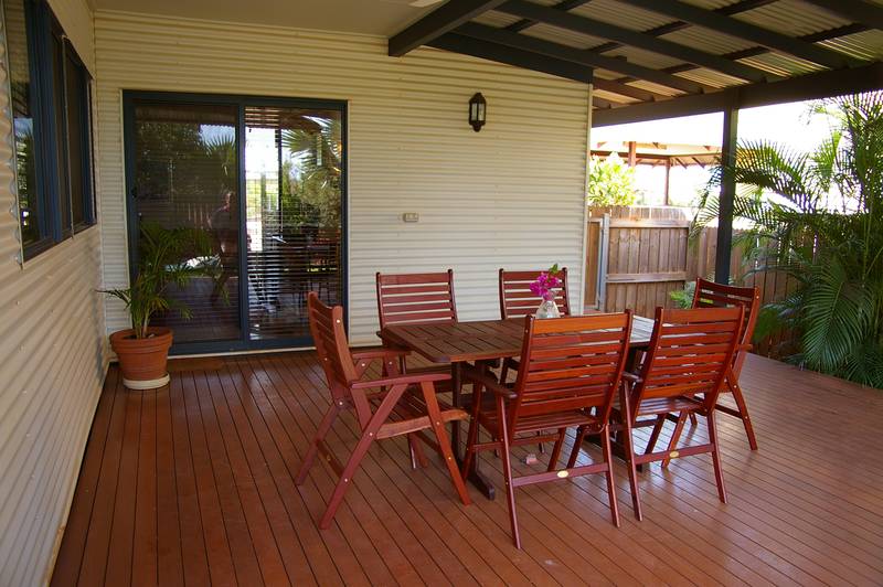 Stylish At Sunset! Picture 2