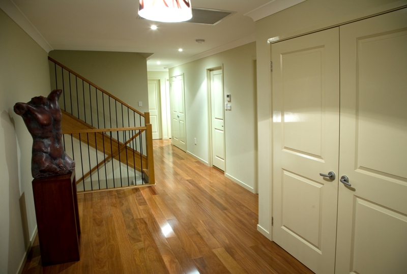 Modern, Contemporary Masterpiece Picture 3