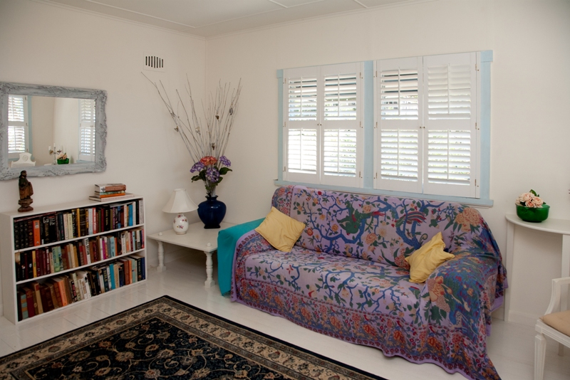 French Inspired Residence with Stunning Views plus Separate House Size Studio 10 Minutes to Avoca Beach Picture 2