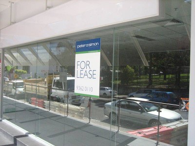 Bungan Court with new Aldi supermarket Picture