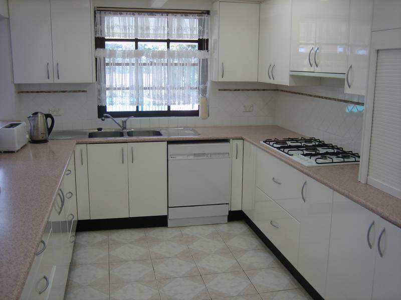 Oversized One-bedroom Granny Flat! Picture 2