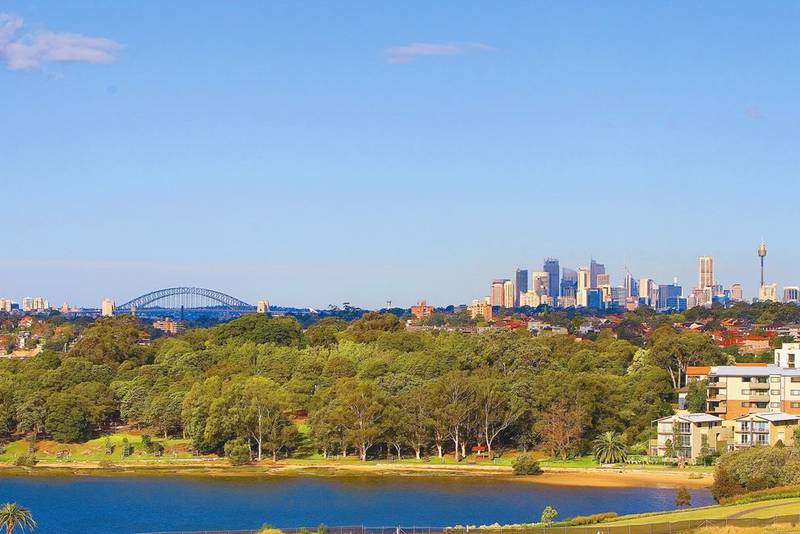 Live the Lifestyle You'll Love Picture 1