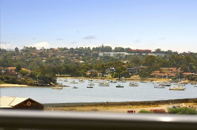 ENORMOUS THREE BEDROOM CORNER APARTMENT - AVAILABLE DECEMBER Picture ENORMOUS THREE BEDROOM CORNER APARTMENT - AVAILABLE DECEMBER Picture