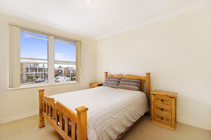 Indulge in an exclusive and idyllic resort lifestyle Picture 2