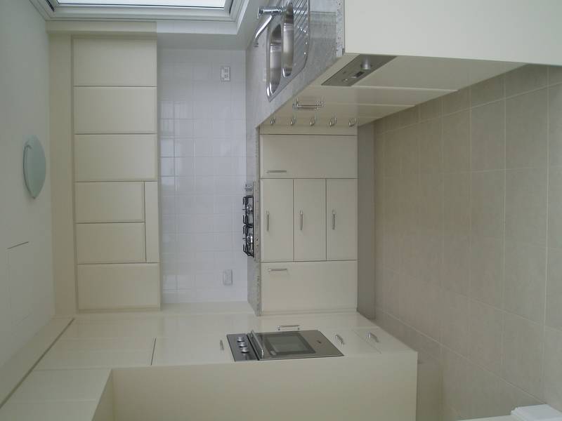 APPLICATION RECEIVED 3 BEDROOM APARTMENT IN THE ICONIC SPYGLASS HILL Picture 2