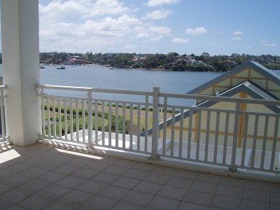 Serene Waterside Living Picture Serene Waterside Living Picture