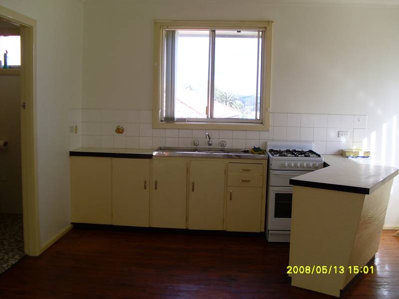 QUIET COMPLEX Picture 3