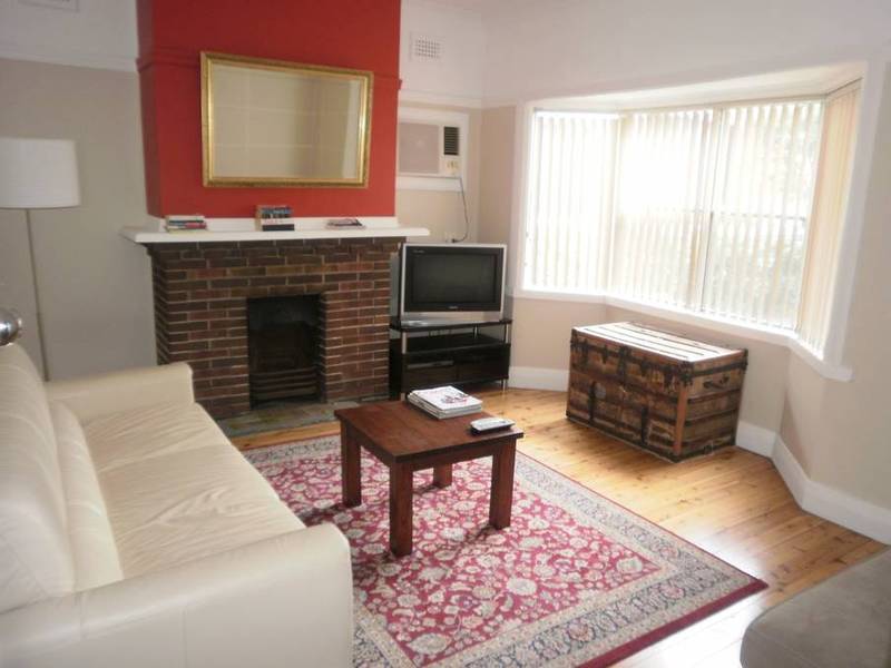 LOVELY HOME Picture 3