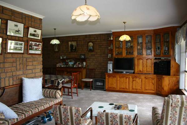 Lifestyle Plus on this Versatile Small Farm Holding with Stunning Homestead Picture 3