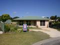 Excellent Location - Quiet Cul-de-sac and only minutes to Lake Fellmongery and Robe Town Beach Picture