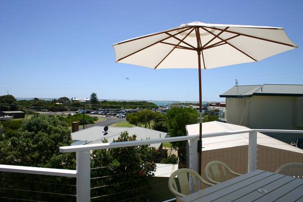 1 Moorakyne Drive - Ref:H72 Picture 2