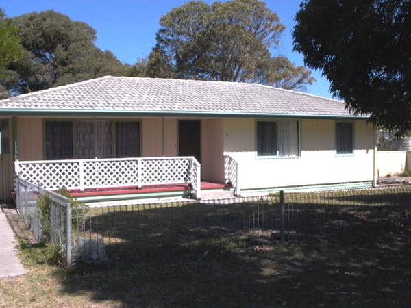 4 Tobruk Ave - Ref: H Picture 1