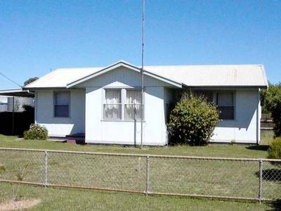 10 Nunan Street
-
Ref:H75 Picture