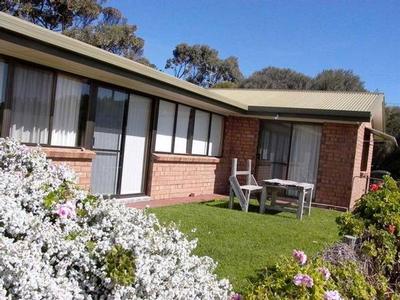 14 Squires Drive
-
Ref:H70 Picture