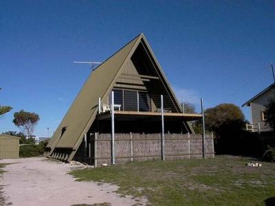 4 O'Byrne Avenue
-
Ref:H57 Picture 4 O'Byrne Avenue
-
Ref:H57 Picture