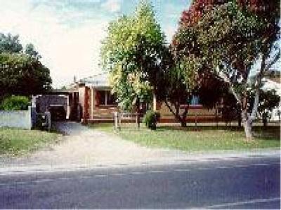 29 Robe Street (Bethanga)
-
Ref:H25 Picture 29 Robe Street (Bethanga)
-
Ref:H25 Picture