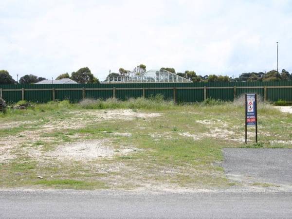 Industrial Land for sale Picture 1