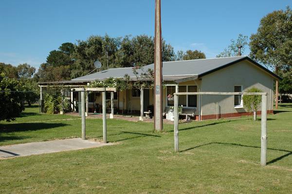 Lifestyle Opportunity! Picture 1