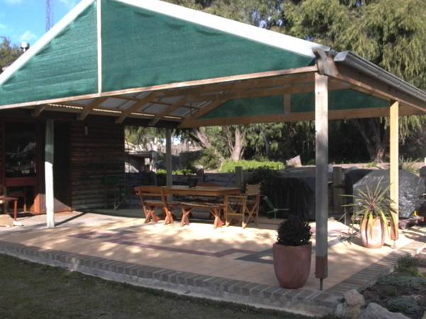 Secluded & Private Picture 3