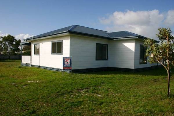 Renovated and Ready to Move Into. Picture 1