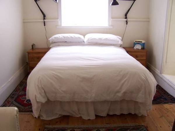 Historic Robe Building in the heart of town Picture 2