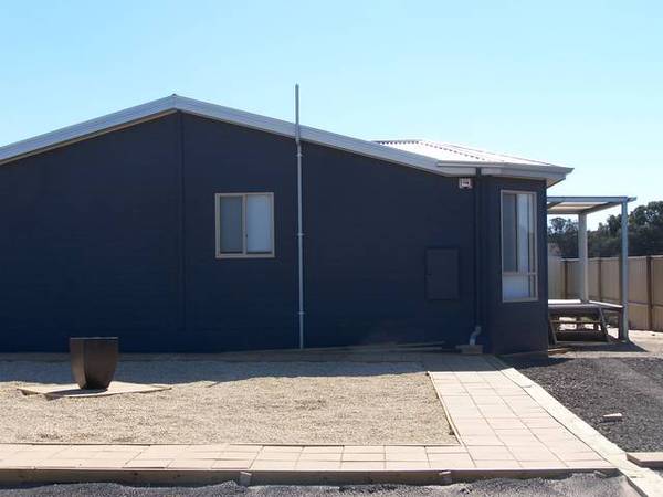 11 Collins Court Picture 1