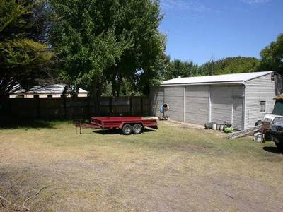 Great Location - Huge Block with Subdivision Potential! Picture