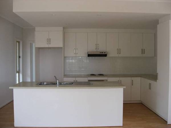 Fantastic Coastal Lifestyle Rental Opportunity Picture 3