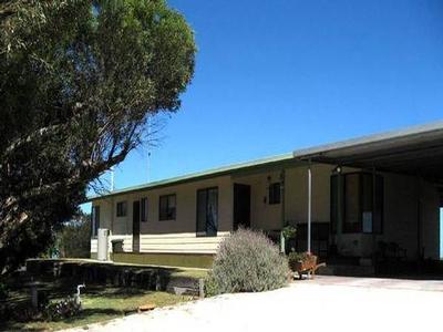 Enjoy Fishing, Hunting or Bush Walking in the Coorong Area Picture