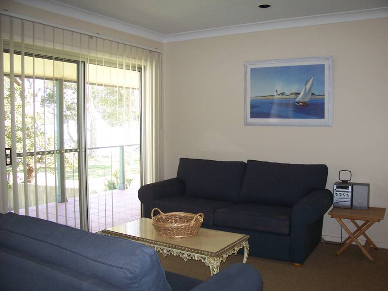 Located on Spectacular Corlette Beach Picture 3