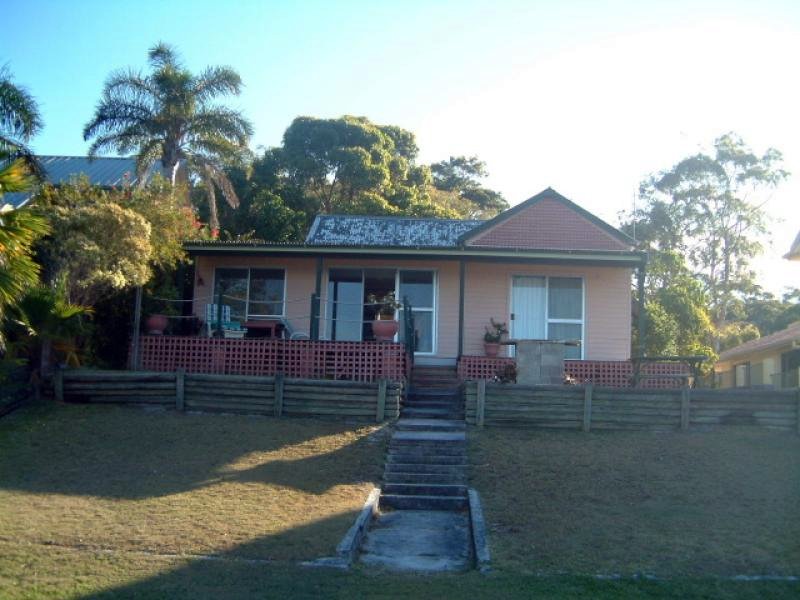 241 Soldiers Point Road, Salamander Bay Picture 1