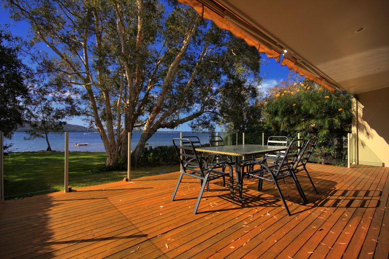 Beach cottage with unlimited potential!!!! Picture 1