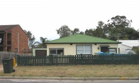 Build your Dream Home - Located Opposite Waterfront! Picture 2