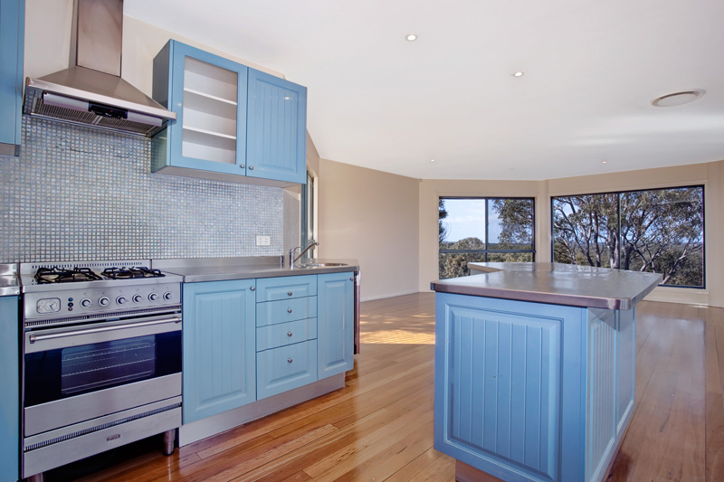 Effortless Contemporary Living! Picture 2