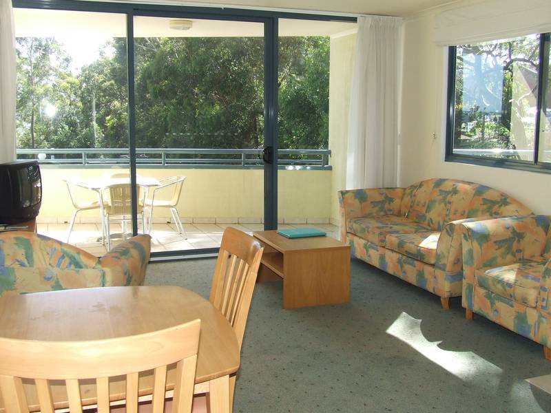 Sunfilled Throughout! Picture 1