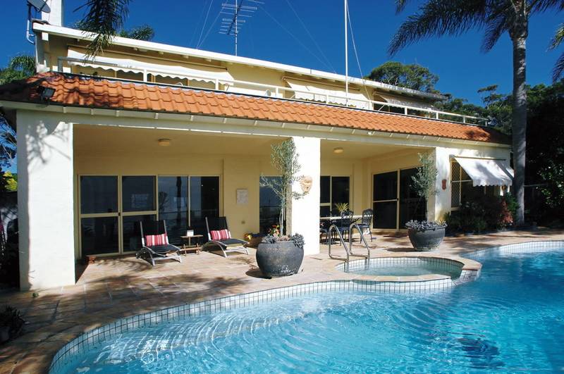 ULTIMATE BEACHFRONT RESIDENCE
- Unparalleled Lifestyle Picture 3