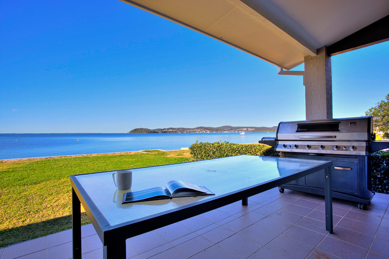 THE FOUNDING SERENITY... Picture 1