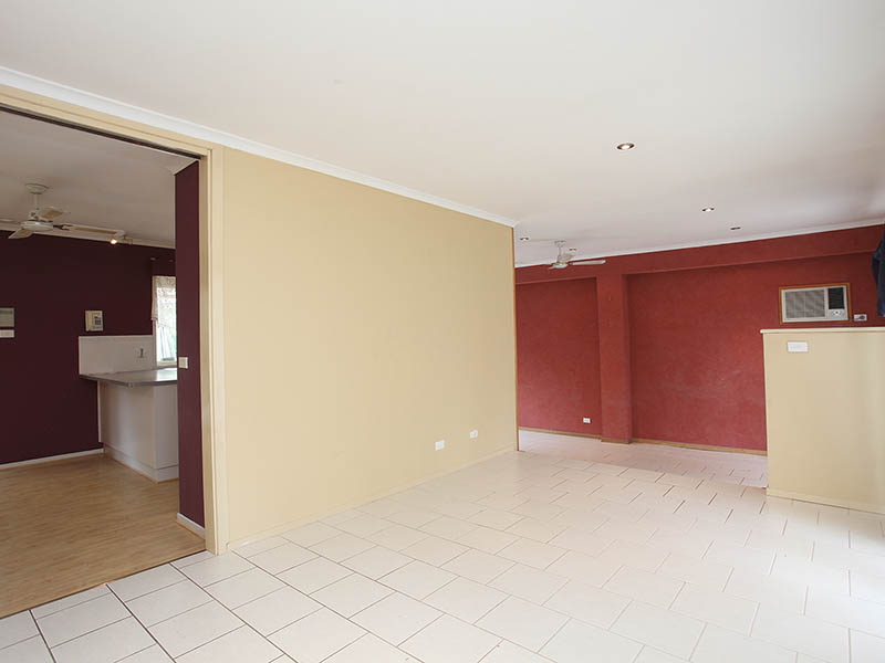 Brimming with .................... Picture 3