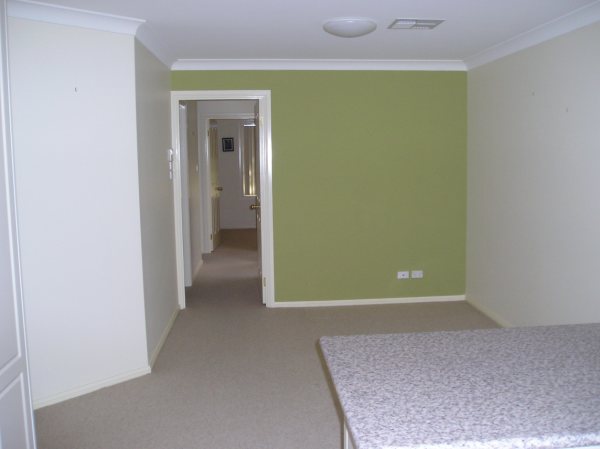 Single Level Villa Picture 2