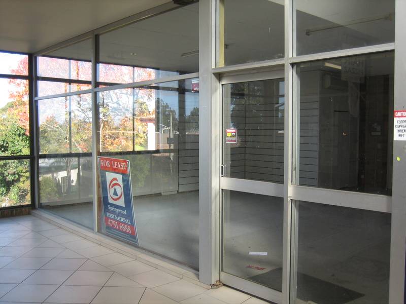 RETAIL SHOP FOR SALE Picture 2