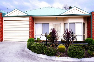 'Blue Willows' - Retirement Made Easy Picture