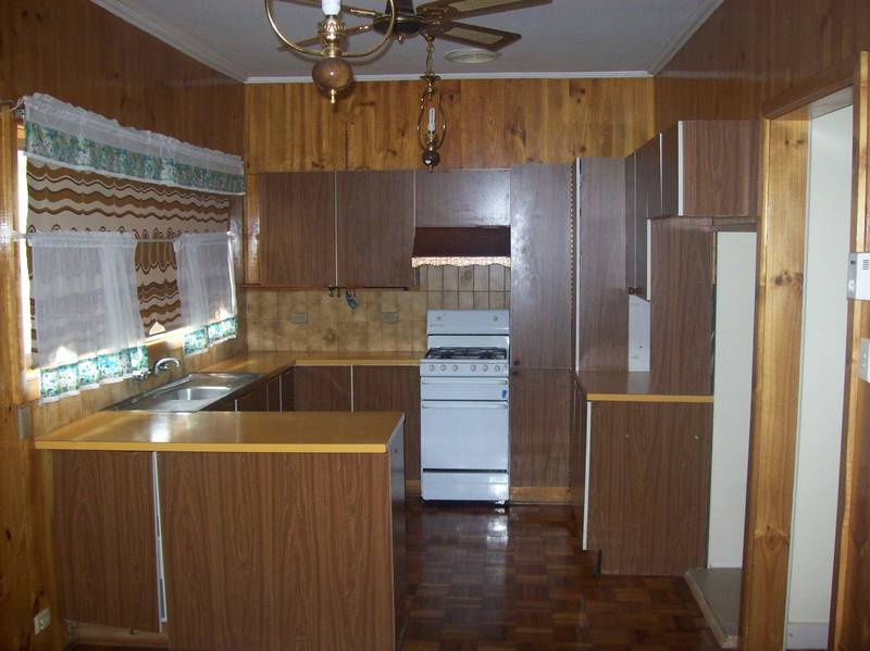 So Much Room To Move!! Picture 2