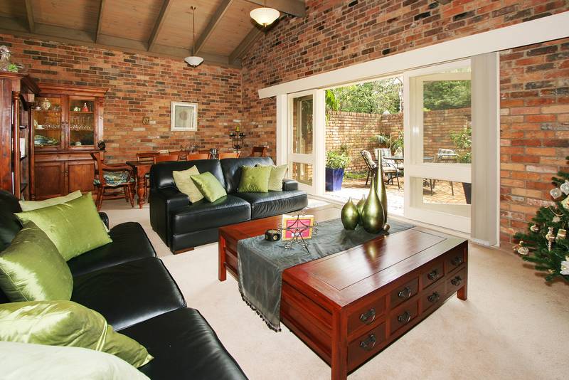 Elite Loughnan Hill Location Picture 2